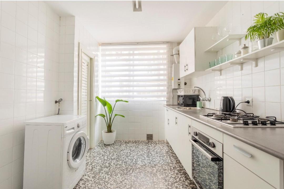 Sweets Rooms On The Beach Valencia Bagian luar foto